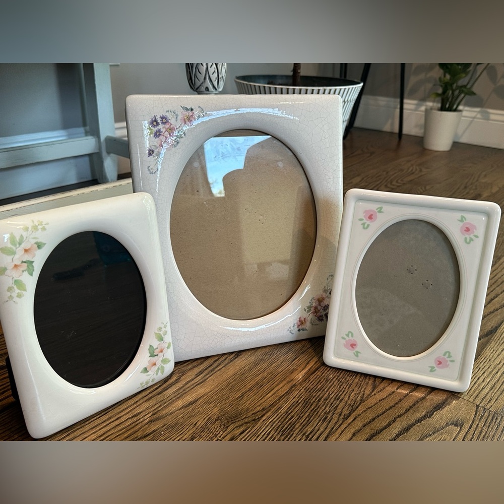 Set of Floral Frames : viral floral theme